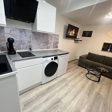 Maison Appartement Triplex Avec Jacuzzi Et Sauna Сент-Етьєн Екстер'єр фото